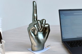 Sculpture en résine Majeur Argenté