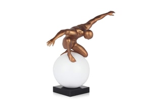 Statuette Dominazione - 47 x 46 x 29 cm - Doré et blanc