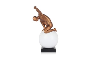 Statuette Dominazione - 47 x 46 x 29 cm - Doré et blanc