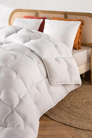 Couette extra chaude - anti-acariens - microfibres - 700 g/m² + oreiller(s) moelleux 500 g/m²