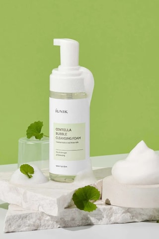 Espuma de limpeza para o rosto Centella Bubble - Para todos os tipos de pele - 150 ml