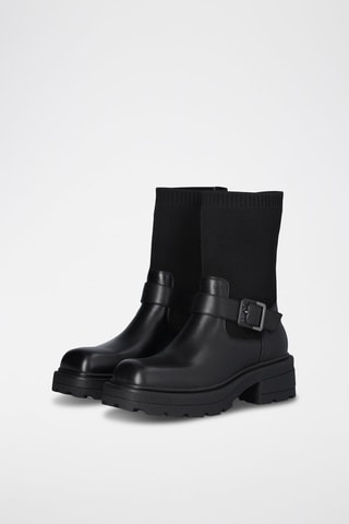 Botins em couro Annika - Preto