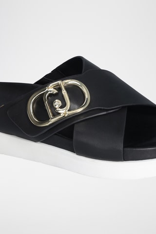 Mules com plataforma em couro - Preto