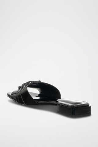 Mules em couro envernizado Preto