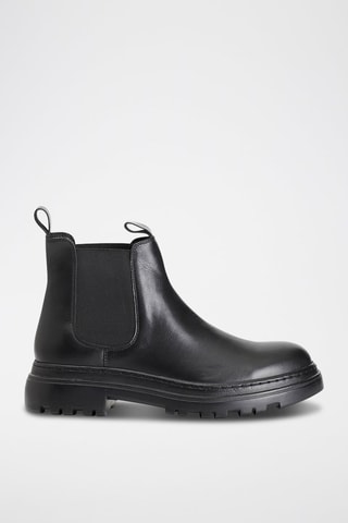 Botins Chelsea em couro 
Preto