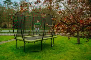Trampoline Silhouette - 214 x 305 cm - Dès 3 ans