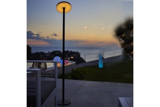 Candeeiro de pé solar LED Vivia - Preto