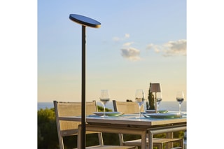 Candeeiro de pé solar LED Vivia - Preto