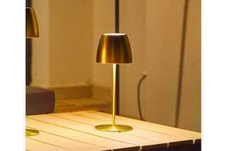 Draadloze Oplaadbare Ledstaanlamp op Voet Orlum Goudkleurig