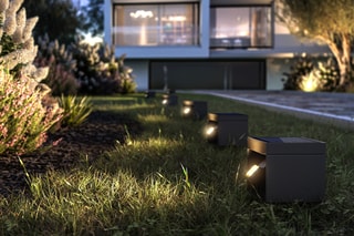 Potelet solaire orientable en aluminium ALEA LED H145cm