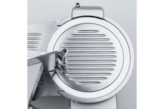Vleessnijmachine 
Lemmet van 30 cm