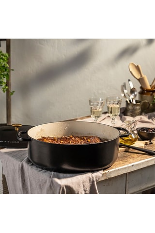 Cocotte ovale en fonte Bellamonte - 31 cm - 5 à 6 personnes - 5,5 l