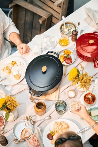 Cocotte ovale en fonte Bellamonte - 33 cm - 6 à 7 personnes - 6,5 l
