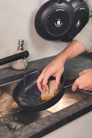 Poêle revêtement céramique et titane Madura Plus - 24 cm
