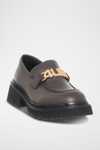 Mocassins de salto em couro Castanho