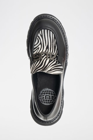 Mocassins de salto em couro Preto