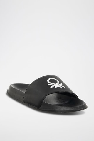 Chinelos Preto e branco