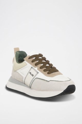 Sneakers em couro Cru e castanho