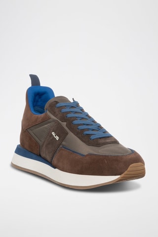 Sneakers em couro Castanho