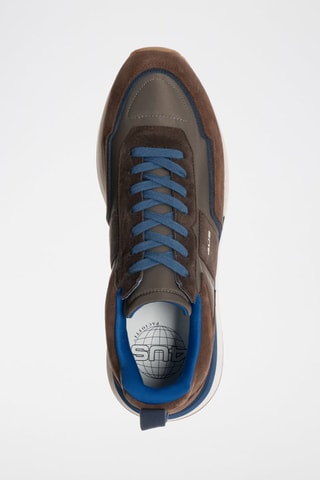 Sneakers em couro Castanho