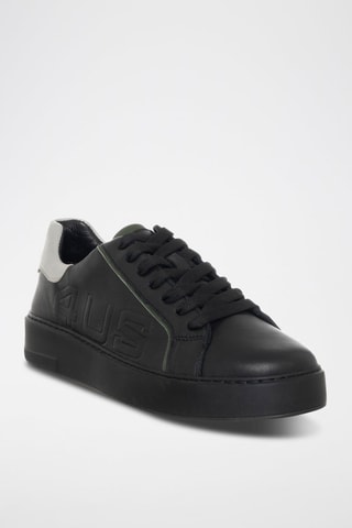 Sapatilhas em couro - Preto