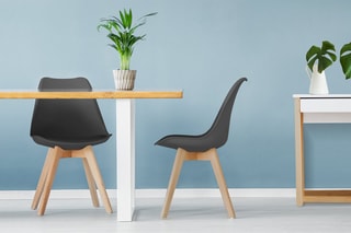 2 chaises Suedia - 40 x 80 x 54 cm