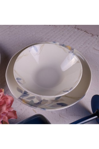 Serviço em porcelana 24 peças