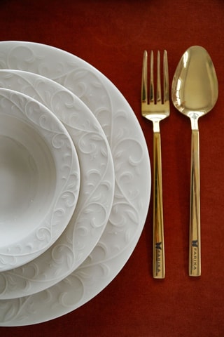 Serviço em porcelana - 18 peças