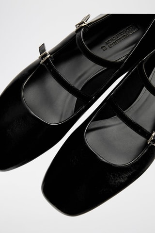 Sabrinas envernizadas - Preto