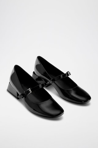 Babies de salto envernizadas - Preto