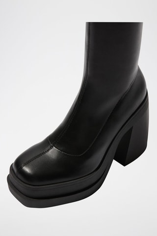 Botins com plataforma - Preto
