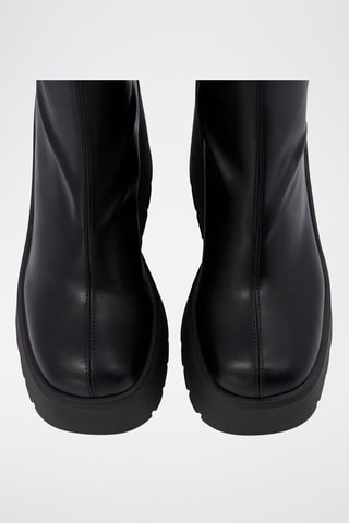 Botins com cunha - Preto