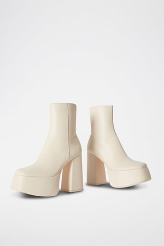 Botins Cru