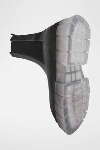 Botins Chelsea Preto e transparente
