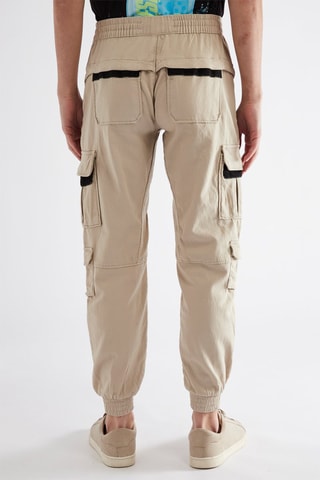 Calças jogger slim - Bege