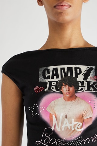 Crop top Nate Gray Camp Rock Disney - Preto