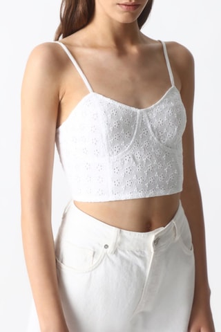 Crop top em bordado inglês Eva Branco