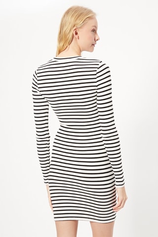 Vestido justo Branco e preto