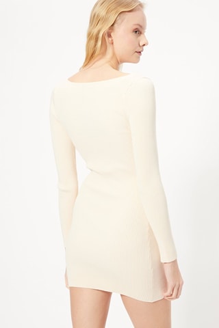 Vestido justo Bege