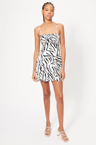 Vestido curto - Branco e preto