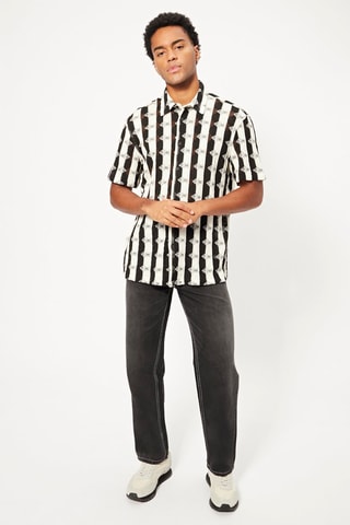 Camisa - Branco e preto