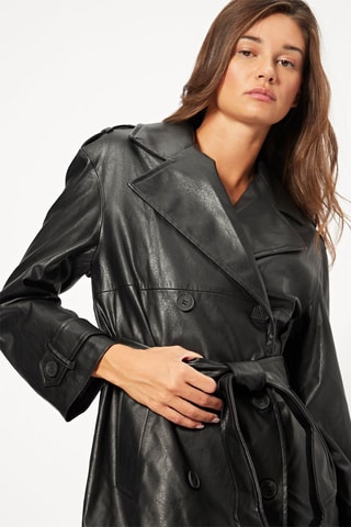 Trench - Preto