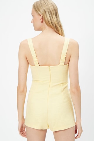 Macacão curto efeito ilusório Amarelo 