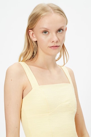 Macacão curto efeito ilusório Amarelo 