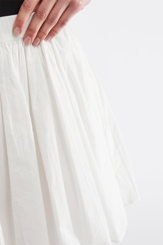 Saia estilo patinadora - Branco