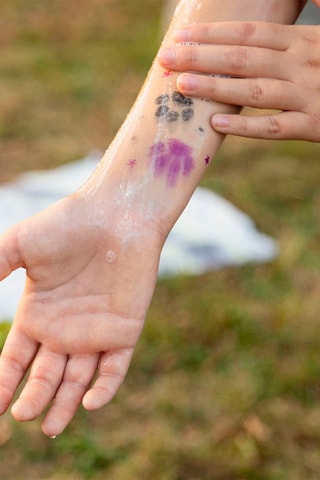 Ensemble pour tatouages temporaires - 
20 produits - Dès 6 ans