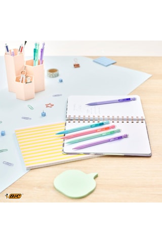 12 porte-mines Matic Pastel avec mines de rechange