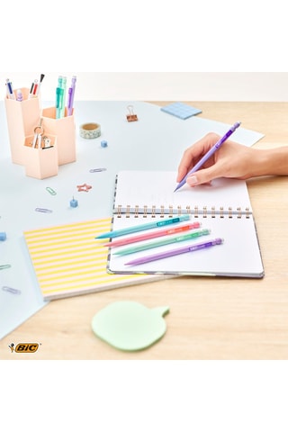 12 porte-mines Matic Pastel avec mines de rechange