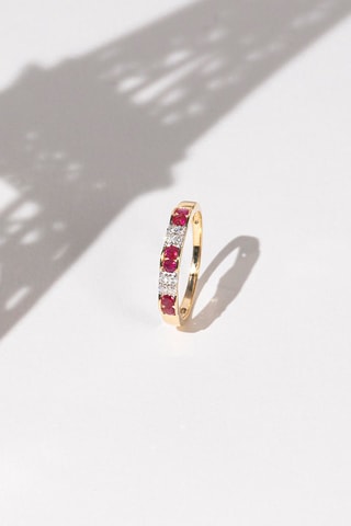 Anel Yala Ouro amarelo, rubis e diamantes
