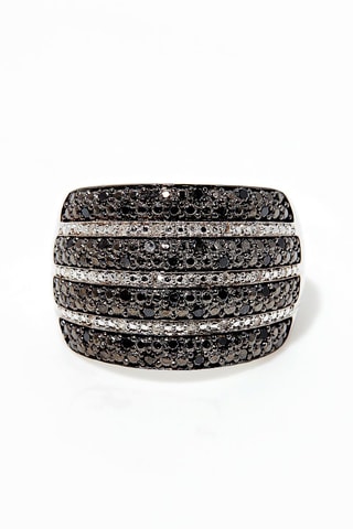 Anel Maeva - Ouro branco, diamantes brancos e diamantes pretos
